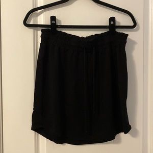 BB Dakota Black Skirt